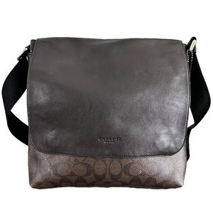 Coach Messenger Bag
